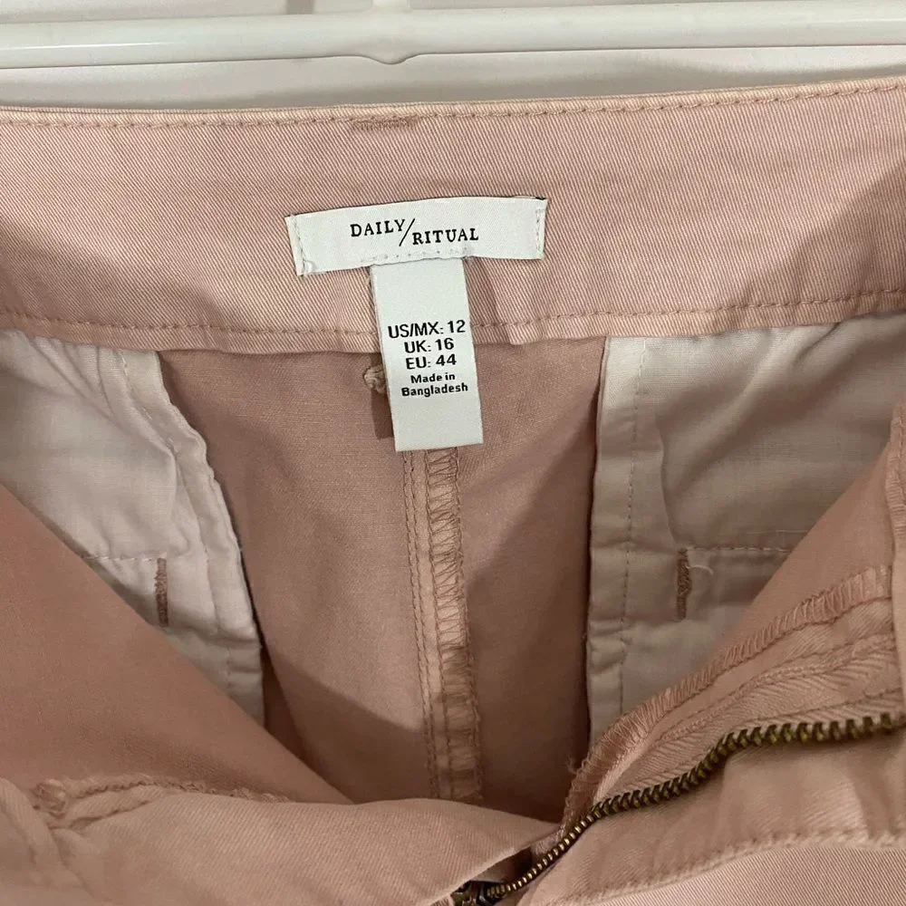 Daily Ritual Pale Pink Cotton Shorts